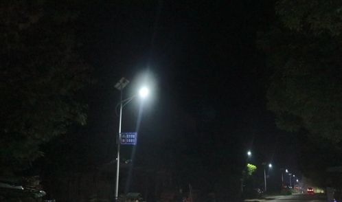 东安维修农村路灯，点亮寂静乡村草坪灯