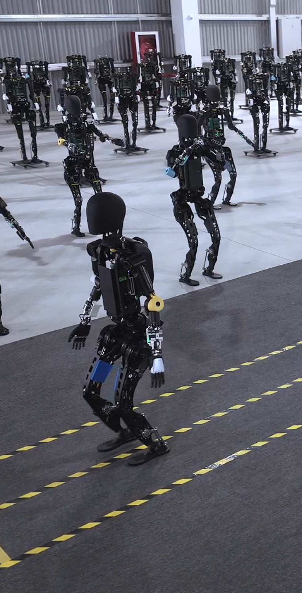 三亿体育开启通用机器人商用量产